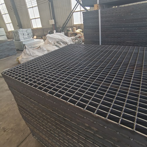 機(jī)場航站樓鋼格板應(yīng)用：美觀+高安全性要求！