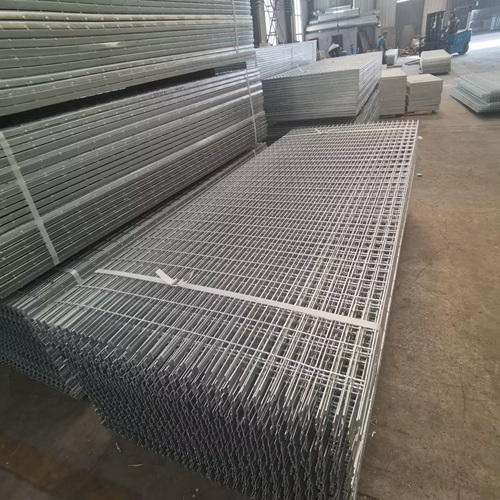 從工廠到市政，鋼格柵如何撐起工程建設(shè)半邊天？