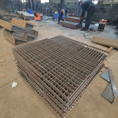 鋼格板背后的努力，遠比你想象得多