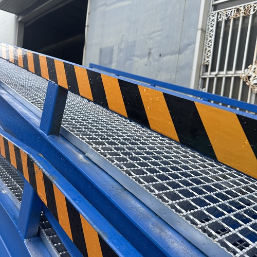 鋼格柵板正在悄悄出圈