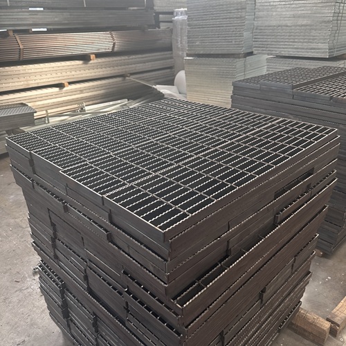 學校實訓(xùn)基地為何都用鋼格柵板