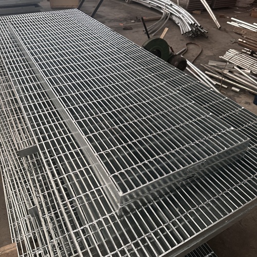 鋼格板熱鍍鋅技術(shù)好在哪？防腐耐用的核心